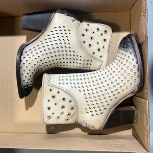 Corral women’s boots